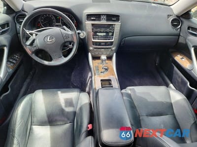Zdjęcie 8 z 12 samochodu: 2010 LEXUS IS 250 VIN:JTHCF5C24A5043636 - miniatura