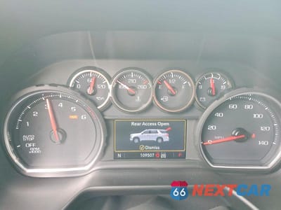 Zdjęcie 9 z 13 samochodu: 2021 CHEVROLET SUBURBAN K1500 Z71 VIN:1GNSKDKD4MR156089 - miniatura