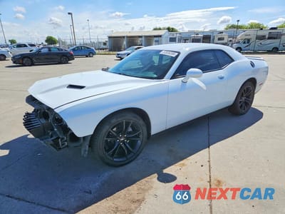 2018 DODGE CHALLENGER SXT 2C3CDZAG1JH178907 - główne zdjęcie licytacji z USA - miniatura