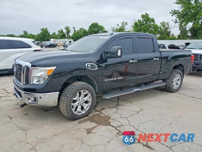 2017 NISSAN TITAN XD SV 1N6BA1F47HN521802 - główne zdjęcie licytacji z USA - miniatura