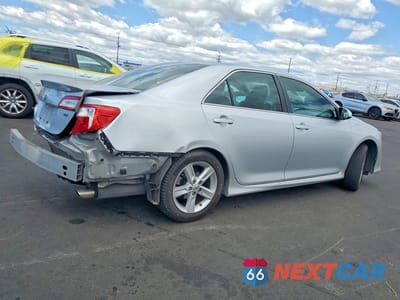 Trzecie zdjęcie samochodu z tyłu: 2013 TOYOTA CAMRY L VIN:4T1BF1FK5DU672474 - miniatura