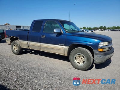 Czwarte zdjęcie samochodu z boku: 2002 CHEVROLET SILVERADO K1500 VIN:1GCEK19T52Z225919 - miniatura