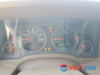 Zdjęcie 9 z 13 samochodu: 2008 JEEP COMPASS SPORT VIN:1J8FT47W08D661298 - miniatura