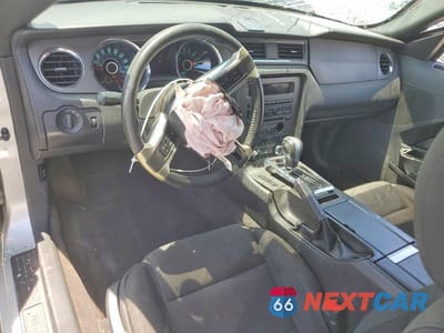 Zdjęcie 8 z 12 samochodu: 2013 FORD MUSTANG VIN:1ZVBP8AM5D5218199 - miniatura