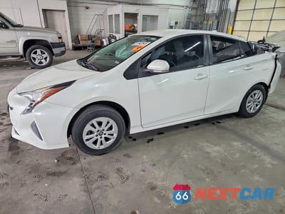 2016 TOYOTA PRIUS TWO JTDKBRFU6G3014866 - główne zdjęcie licytacji z USA - miniatura