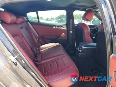 Zdjęcie 10 z 13 samochodu: 2022 KIA STINGER GT2 VIN:KNAE55LC5N6109310 - miniatura