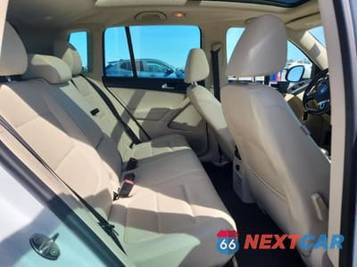 Zdjęcie 11 z 13 samochodu: 2016 VOLKSWAGEN TIGUAN S VIN:WVGAV7AX7GW509189 - miniatura