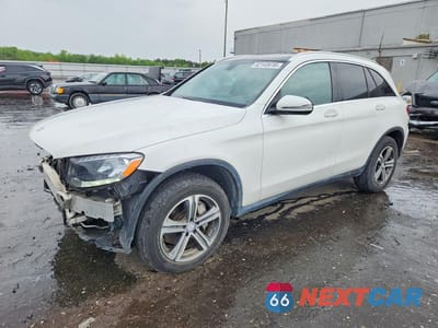 2017 MERCEDES-BENZ GLC 300 4MATIC WDC0G4KBXHF165347 - główne zdjęcie licytacji z USA - miniatura