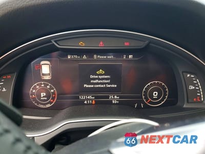 Zdjęcie 9 z 13 samochodu: 2017 AUDI Q7 PRESTIGE VIN:WA1VAAF77HD023125 - miniatura