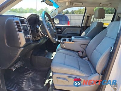 Zdjęcie 7 z 13 samochodu: 2018 CHEVROLET SILVERADO K1500 VIN:1GCVKNECXJZ278580 - miniatura