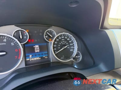 Zdjęcie 8 z 10 samochodu: 2015 TOYOTA TUNDRA SR5 VIN:5TFDW5F12FX440668 - miniatura