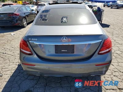 Zdjęcie 6 z 12 samochodu: 2019 MERCEDES-BENZ E 300 VIN:WDDZF4JB3KA631096 - miniatura