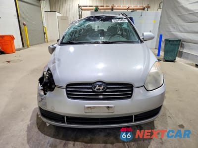 Piąte zdjęcie samochodu w środku: 2008 HYUNDAI ACCENT GLS VIN:KMHCN46C88U248763 - miniatura