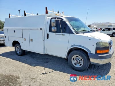 Czwarte zdjęcie samochodu z boku: 2006 GMC SAVANA CUTAWAY G3500 VIN:1GDHG31U361258660 - miniatura