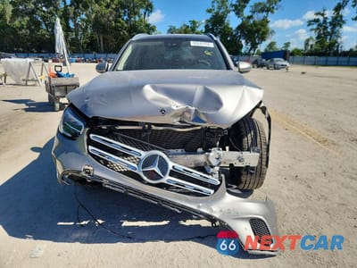 Piąte zdjęcie samochodu w środku: 2021 MERCEDES-BENZ GLC 300 VIN:W1N0G8DB7MV284394 - miniatura