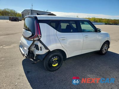 Trzecie zdjęcie samochodu z tyłu: 2023 KIA SOUL LX VIN:KNDJ23AU8P7860716 - miniatura