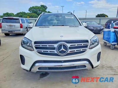 Piąte zdjęcie samochodu w środku: 2017 MERCEDES-BENZ GLS 450 4MATIC VIN:4JGDF6EE6HA847579 - miniatura