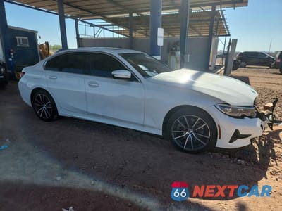Czwarte zdjęcie samochodu z boku: 2021 BMW 330I VIN:3MW5R1J03M8C04655 - miniatura