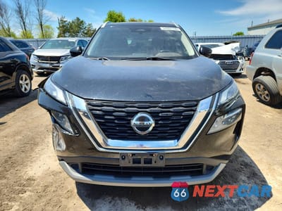 Piąte zdjęcie samochodu w środku: 2021 NISSAN ROGUE SV VIN:5N1AT3BBXMC683238 - miniatura