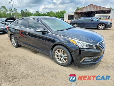 Czwarte zdjęcie samochodu z boku: 2015 HYUNDAI SONATA ECO VIN:5NPE24AA1FH118097 - miniatura