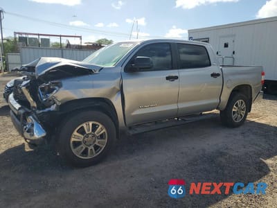 2016 TOYOTA TUNDRA CREWMAX SR5 5TFEM5F10GX108692 - główne zdjęcie licytacji z USA - miniatura