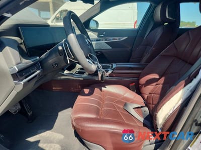 Zdjęcie 7 z 12 samochodu: 2023 BMW 760 XI VIN:WBA33EJ07PCN09685 - miniatura