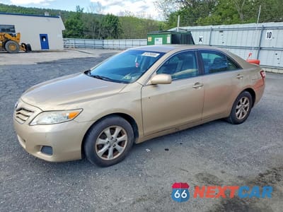 2011 TOYOTA CAMRY LE 4T1BF3EK7BU753051 - główne zdjęcie licytacji z USA - miniatura
