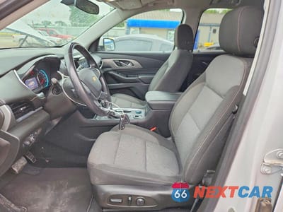 Zdjęcie 7 z 13 samochodu: 2021 CHEVROLET TRAVERSE LT VIN:1GNERGKW4MJ263122 - miniatura