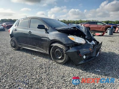 Czwarte zdjęcie samochodu z boku: 2011 TOYOTA MATRIX BASE VIN:2T1KU4EE1BC712535 - miniatura