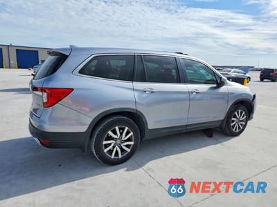 Trzecie zdjęcie samochodu z tyłu: 2020 HONDA PILOT EX VIN:5FNYF5H39LB027071 - miniatura