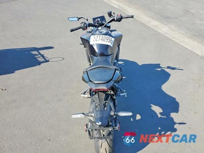 Zdjęcie 6 z 9 samochodu: 2025 YAMAHA MT09 C VIN:JYARN94Y9SA000648 - miniatura