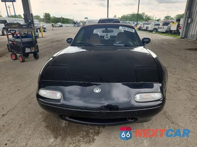 Piąte zdjęcie samochodu w środku: 1996 MAZDA MX-5 MIATA VIN:JM1NA3539T0717945 - miniatura