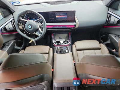 Zdjęcie 8 z 14 samochodu: 2025 BMW X3 30 XDRIVE VIN:5UX53GP07S9Z04405 - miniatura