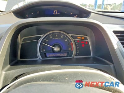Zdjęcie 9 z 12 samochodu: 2008 HONDA CIVIC LX VIN:1HGFA16558L003293 - miniatura