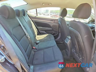 Zdjęcie 10 z 12 samochodu: 2020 HYUNDAI ELANTRA SEL VIN:5NPD84LF6LH559173 - miniatura