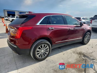 Trzecie zdjęcie samochodu z tyłu: 2017 CADILLAC XT5 LUXURY VIN:1GYKNDRS0HZ202876 - miniatura