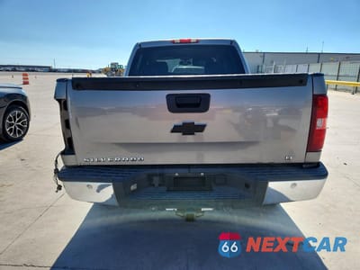 Zdjęcie 6 z 12 samochodu: 2007 CHEVROLET SILVERADO K1500 CREW CAB VIN:2GCEK13M971646804 - miniatura