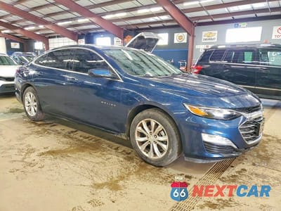 Czwarte zdjęcie samochodu z boku: 2020 CHEVROLET MALIBU LT VIN:1G1ZD5ST5LF047244 - miniatura