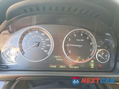 Zdjęcie 9 z 12 samochodu: 2012 BMW 535 XI VIN:WBAFU7C57CDU61155 - miniatura