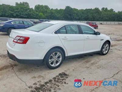 Trzecie zdjęcie samochodu z tyłu: 2019 FORD TAURUS SE VIN:1FAHP2D89KG109986 - miniatura