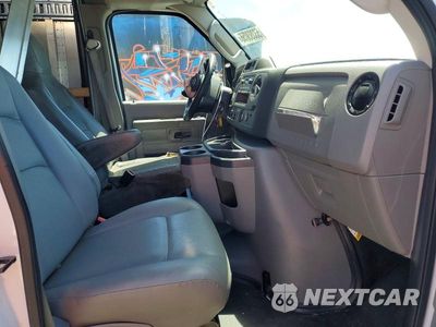 Zdjęcie 11 z 13 samochodu: 2024 FORD ECONOLINE E450 SUPER DUTY CUTAWAY VAN VIN:1FDXE4FN9RDD08991 - miniatura