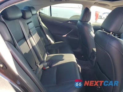 Zdjęcie 10 z 12 samochodu: 2006 LEXUS IS 350 VIN:JTHBE262165009489 - miniatura