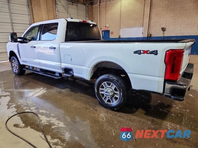 Drugie zdjęcie samochodu z przodu: 2025 FORD F350 SUPER DUTY VIN:1FT8W3BT4SED73428 - miniatura