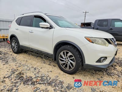 Czwarte zdjęcie samochodu z boku: 2015 NISSAN ROGUE SL VIN:5N1AT2MV5FC819974 - miniatura