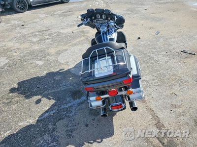 Zdjęcie 6 z 9 samochodu: 2013 HARLEY-DAVIDSON FLHTCU ULTRA CLASSIC ELECTRA GLIDE VIN:1HD1FCM11DB625619 - miniatura