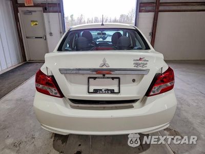 Zdjęcie 6 z 12 samochodu: 2019 MITSUBISHI MIRAGE G4 ES VIN:ML32F3FJ8KHF15900 - miniatura