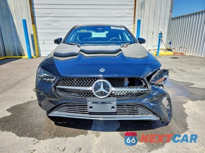 Piąte zdjęcie samochodu w środku: 2025 MERCEDES-BENZ CLA 250 VIN:W1K5J4GB8SN508682 - miniatura