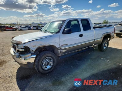 2000 GMC NEW SIERRA K2500 1GTGK29U2YZ112848 - główne zdjęcie licytacji z USA - miniatura
