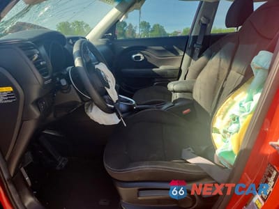 Zdjęcie 7 z 13 samochodu: 2019 KIA SOUL BASE VIN:KNDJN2A27K7663819 - miniatura