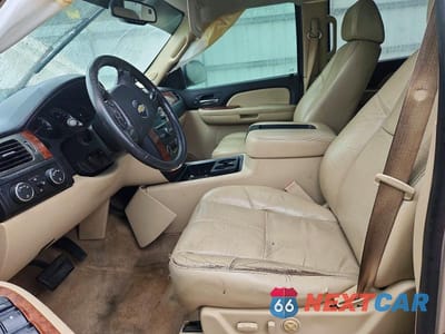 Zdjęcie 7 z 13 samochodu: 2007 CHEVROLET TAHOE K1500 VIN:1GNFK13087R200630 - miniatura